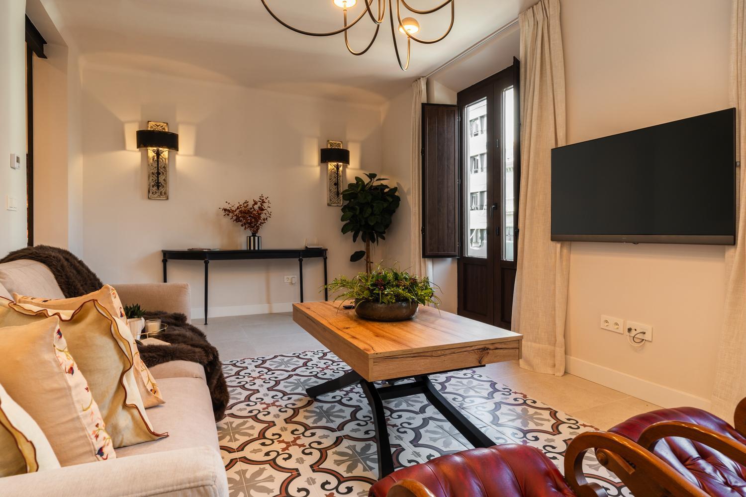 Apartment Gran Via Boutique By Florentia Homes